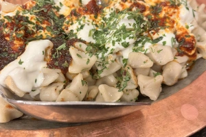 Meat-filled dumplings